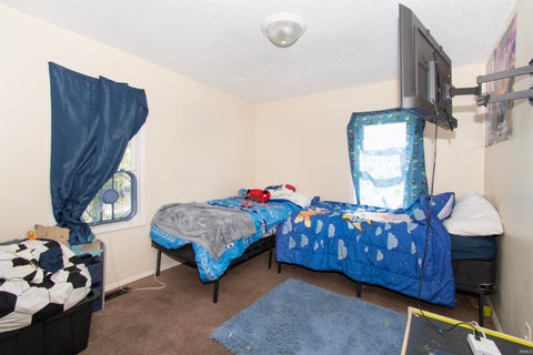 Tiny photo for 2535 Lafayette Street, Fort Wayne, IN 46803 (MLS # 202638885)
