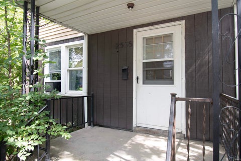 Tiny photo for 2535 Lafayette Street, Fort Wayne, IN 46803 (MLS # 202638885)