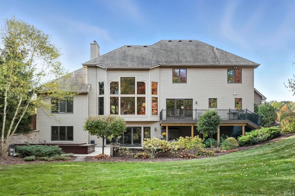 Photo of 11530 Bittersweet Creek Run, Fort Wayne, IN 46814 (MLS # 202548770)