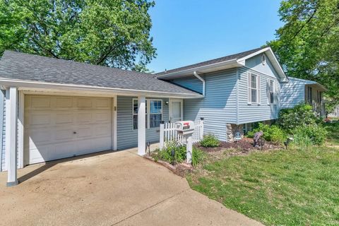Tiny photo for 6116 Hickory Hill Lane, Evansville, IN 47710 (MLS # 202614149)