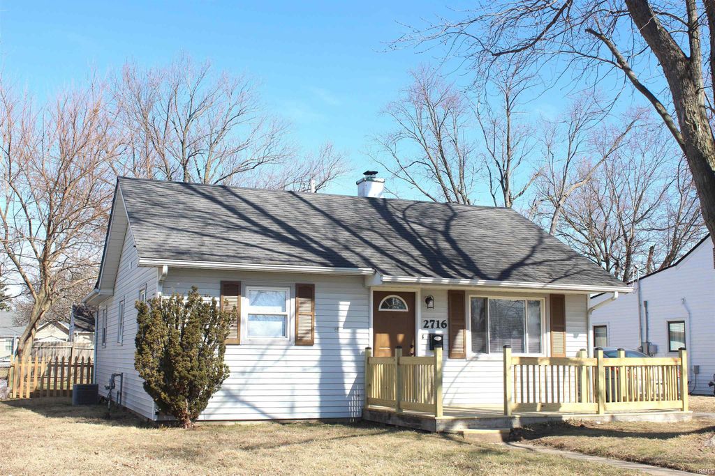 Photo of 2716 Longlois Drive, Lafayette, IN 47904 (MLS # 202606527)