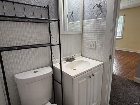 Tiny photo for 1615 Ravenswood Drive, Evansville, IN 47714 (MLS # 202614399)