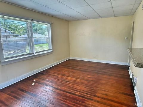 Tiny photo for 1615 Ravenswood Drive, Evansville, IN 47714 (MLS # 202614399)