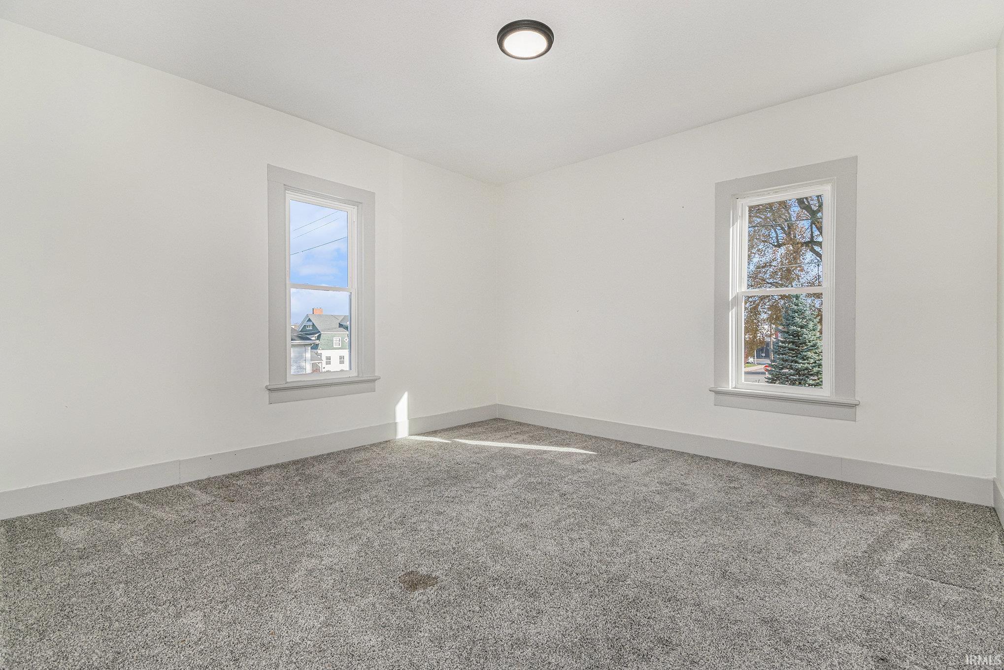 Ligonier, Indiana 46767, United States, 5 Bedrooms Bedrooms, ,2 BathroomsBathrooms,Residential,Active,244146