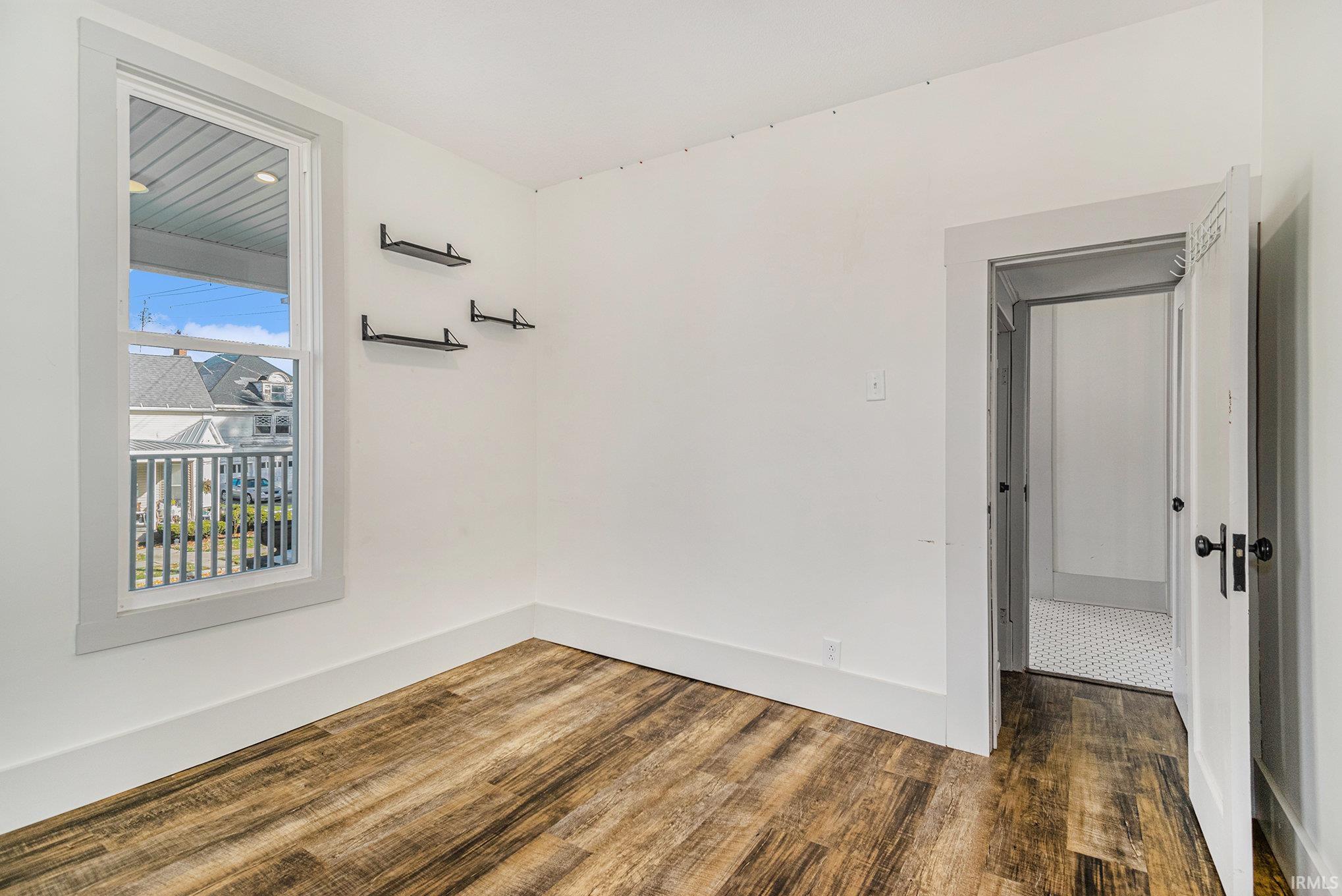 Ligonier, Indiana 46767, United States, 5 Bedrooms Bedrooms, ,2 BathroomsBathrooms,Residential,Active,244146