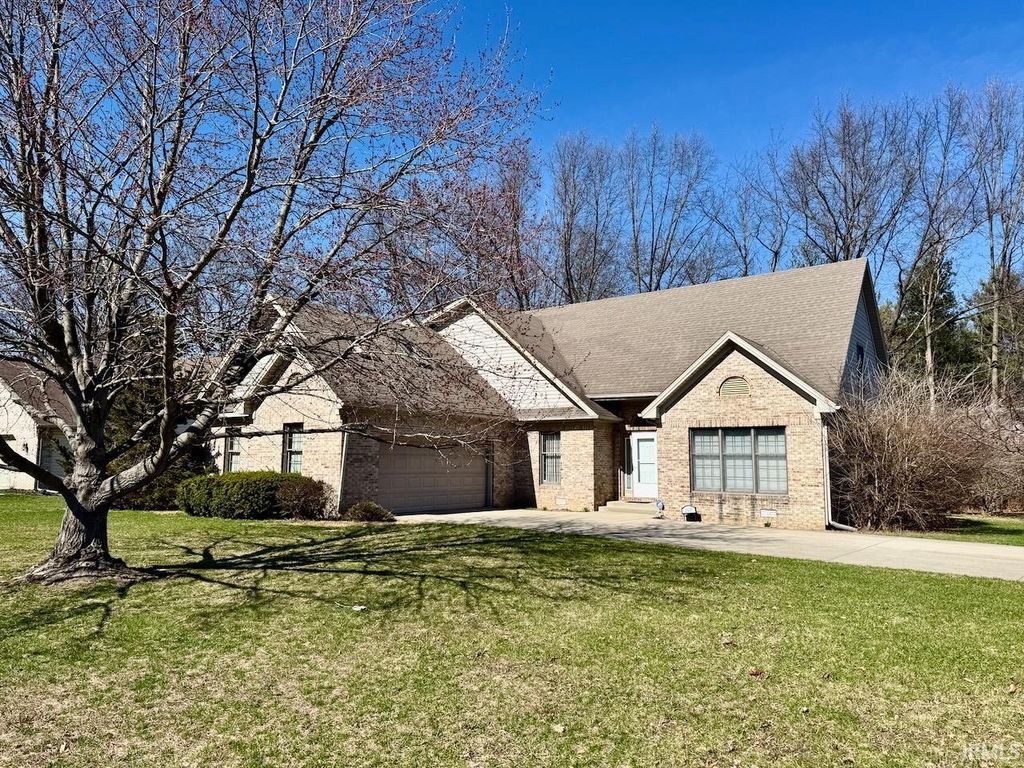 Photo of 5100 W Prairiewood Drive, Muncie, IN 47304 (MLS # 202606967)