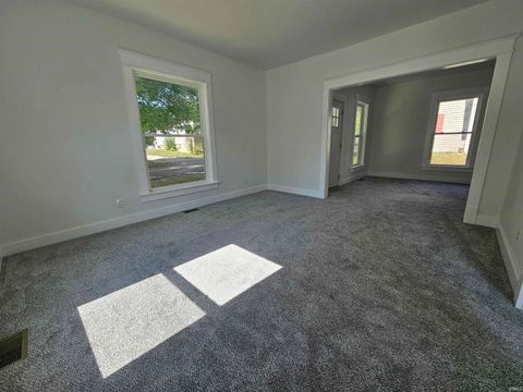 Tiny photo for 1036 S Webster Street, Kokomo, IN 46902 (MLS # 202539525)