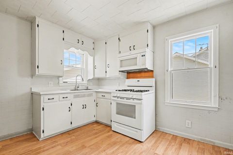 Tiny photo for 938 Jackson Boulevard, Rochester, IN 46975 (MLS # 202613797)