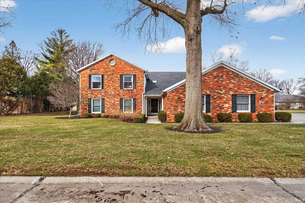 Photo of 4501 N Wheeling Avenue #8B-202, Muncie, IN 47304 (MLS # 202605377)