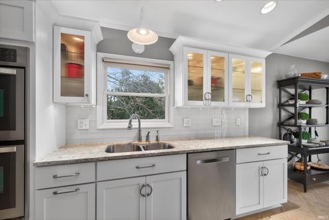 Tiny photo for 4501 N Wheeling Avenue #8B-202, Muncie, IN 47304 (MLS # 202605377)