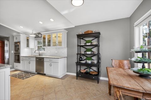 Tiny photo for 4501 N Wheeling Avenue #8B-202, Muncie, IN 47304 (MLS # 202605377)