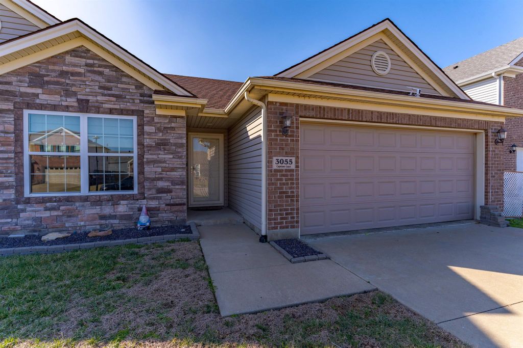 Photo of 3055 Capstone Court, Newburgh, IN 47630 (MLS # 202606302)