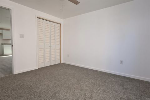 Tiny photo for 204 W 8th Street, Jonesboro, IN 46938 (MLS # 202543560)