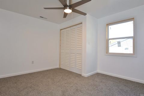 Tiny photo for 204 W 8th Street, Jonesboro, IN 46938 (MLS # 202543560)