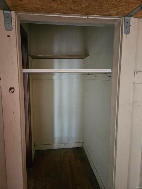 Tiny photo for 1128 S Elizabeth Street, Kokomo, IN 46902 (MLS # 202548602)