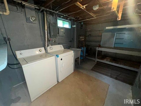 Tiny photo for 17037 Tomohawk Trail, Plymouth, IN 46563 (MLS # 202629513)