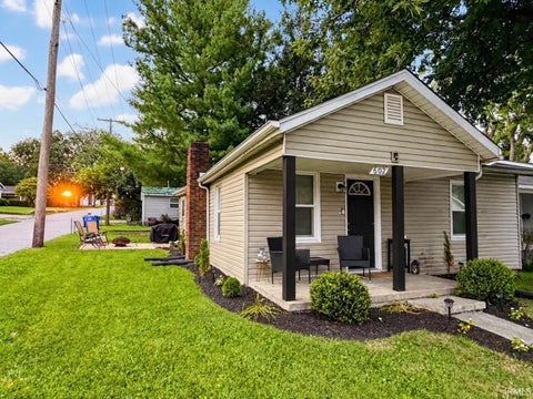 Photo of 602 U Street, Bedford, IN 47421 (MLS # 202639218)