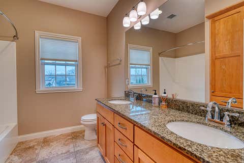 Tiny photo for 909 Uriel Court, Evansville, IN 47725 (MLS # 202625503)