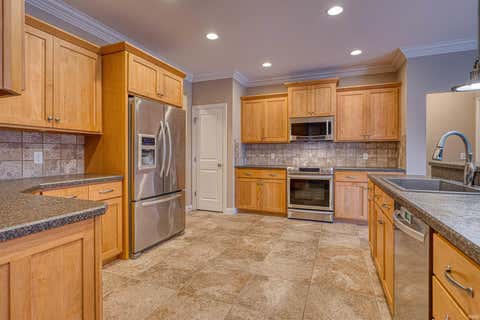 Tiny photo for 909 Uriel Court, Evansville, IN 47725 (MLS # 202625503)