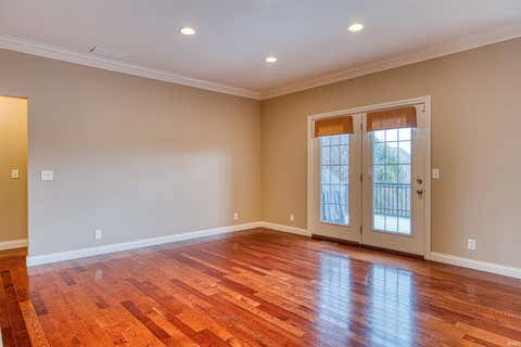 Tiny photo for 909 Uriel Court, Evansville, IN 47725 (MLS # 202625503)