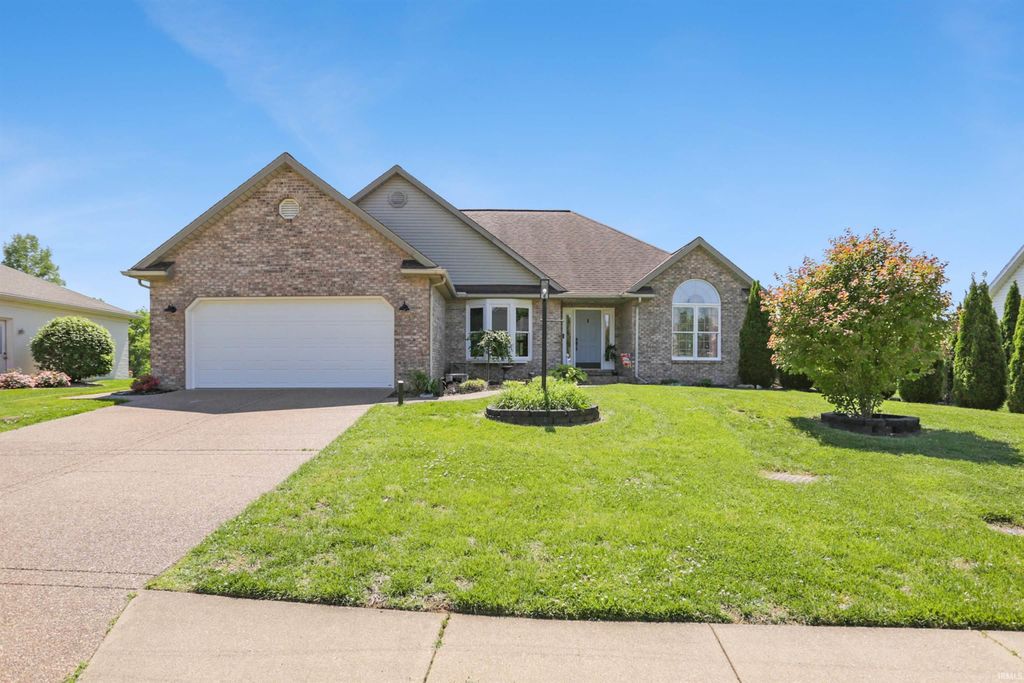 Photo of 3511 Keystone Hills Drive, Evansville, IN 47711 (MLS # 202616511)
