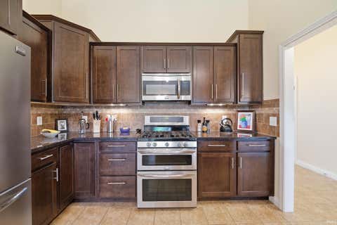 Tiny photo for 131 Aqueduct Circle, West Lafayette, IN 47906 (MLS # 202627369)