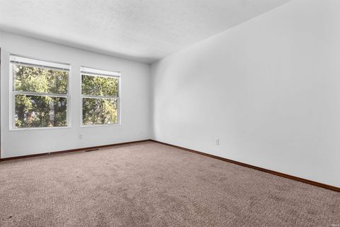 Tiny photo for 652 Northgate Circle, Rochester, IN 46975 (MLS # 202613457)