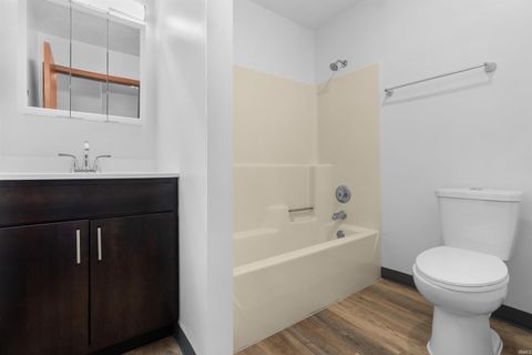 Tiny photo for 652 Northgate Circle, Rochester, IN 46975 (MLS # 202613457)