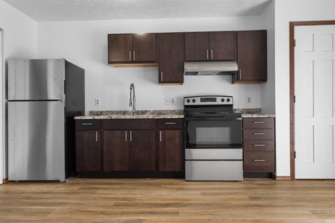 Tiny photo for 652 Northgate Circle, Rochester, IN 46975 (MLS # 202613457)