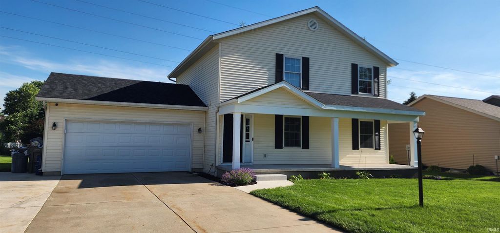 Photo of 23036 S Oakleaf Drive, Elkhart, IN 46514 (MLS # 202625535)