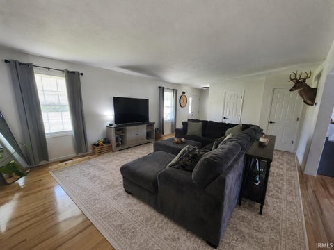 Tiny photo for 23036 S Oakleaf Drive, Elkhart, IN 46514 (MLS # 202625535)