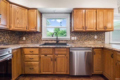 Tiny photo for 4473 S River Road, West Lafayette, IN 47906 (MLS # 202618546)