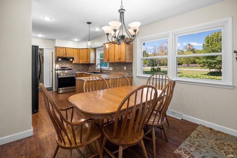 Tiny photo for 4473 S River Road, West Lafayette, IN 47906 (MLS # 202618546)