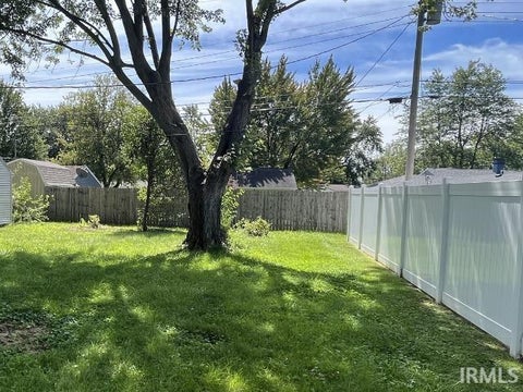 Tiny photo for 1941 Lynwood Drive, Kokomo, IN 46901 (MLS # 202635018)