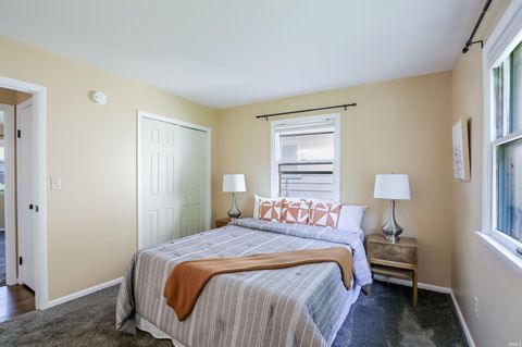 Tiny photo for 1214 Potomac Avenue, Lafayette, IN 47905 (MLS # 202620659)