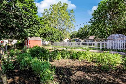 Tiny photo for 1214 Potomac Avenue, Lafayette, IN 47905 (MLS # 202620659)