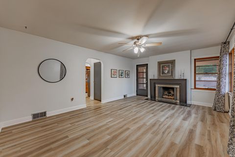 Tiny photo for 3008 N Red Bank Road, Evansville, IN 47720 (MLS # 202600764)