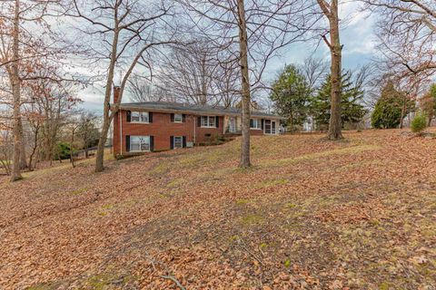 Tiny photo for 3008 N Red Bank Road, Evansville, IN 47720 (MLS # 202600764)