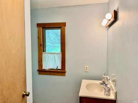 Tiny photo for 9658 N Downey Drive, Monticello, IN 47960 (MLS # 202627582)
