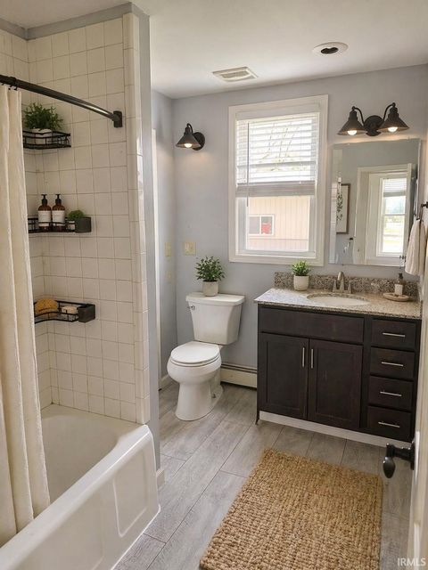 Tiny photo for 122 N monon Ave, Francesville, IN 47946 (MLS # 202613143)