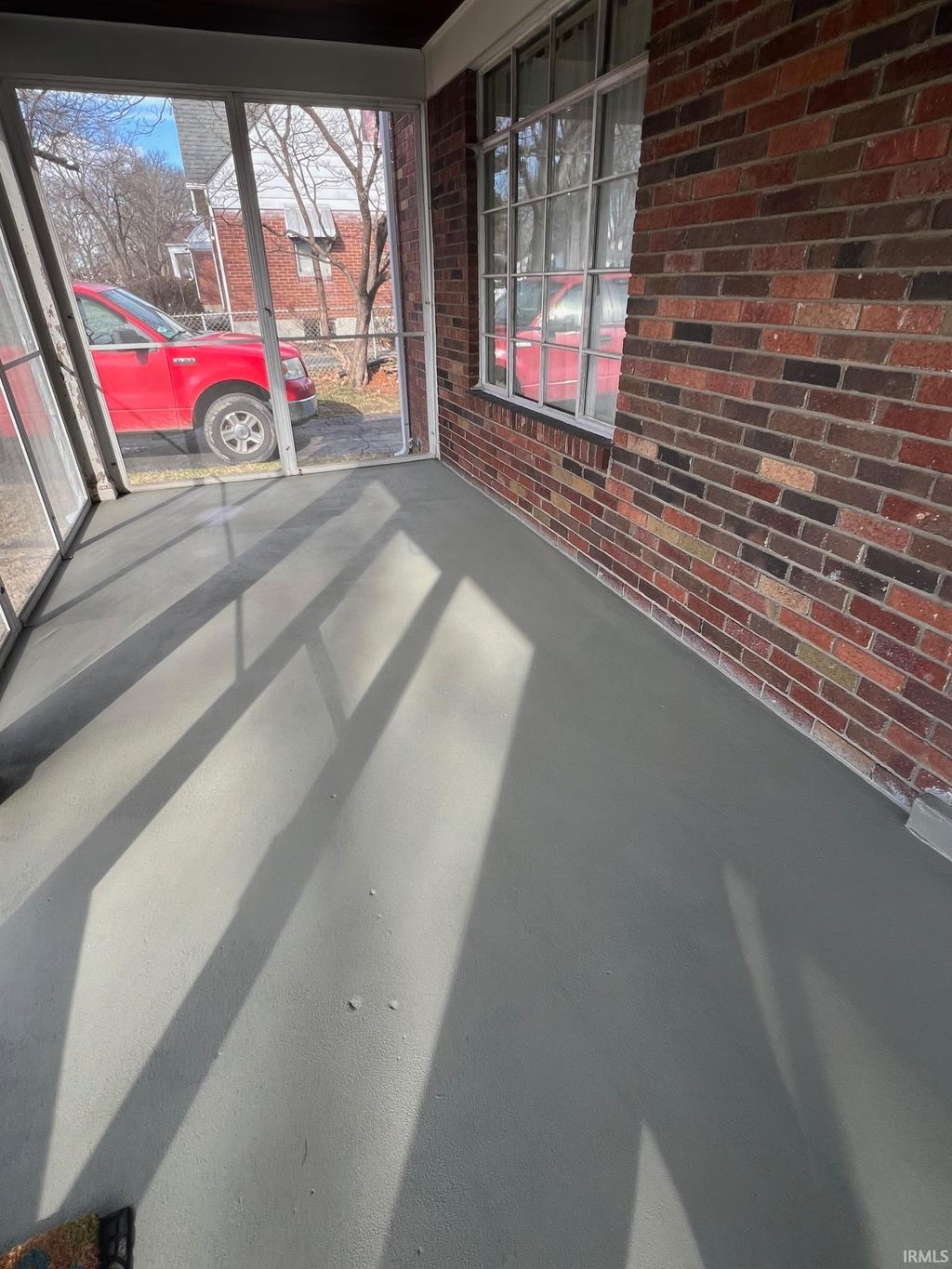 Photo of 530 Chippewa Street, Jeffersonville, IN 47130 (MLS # 202609474)