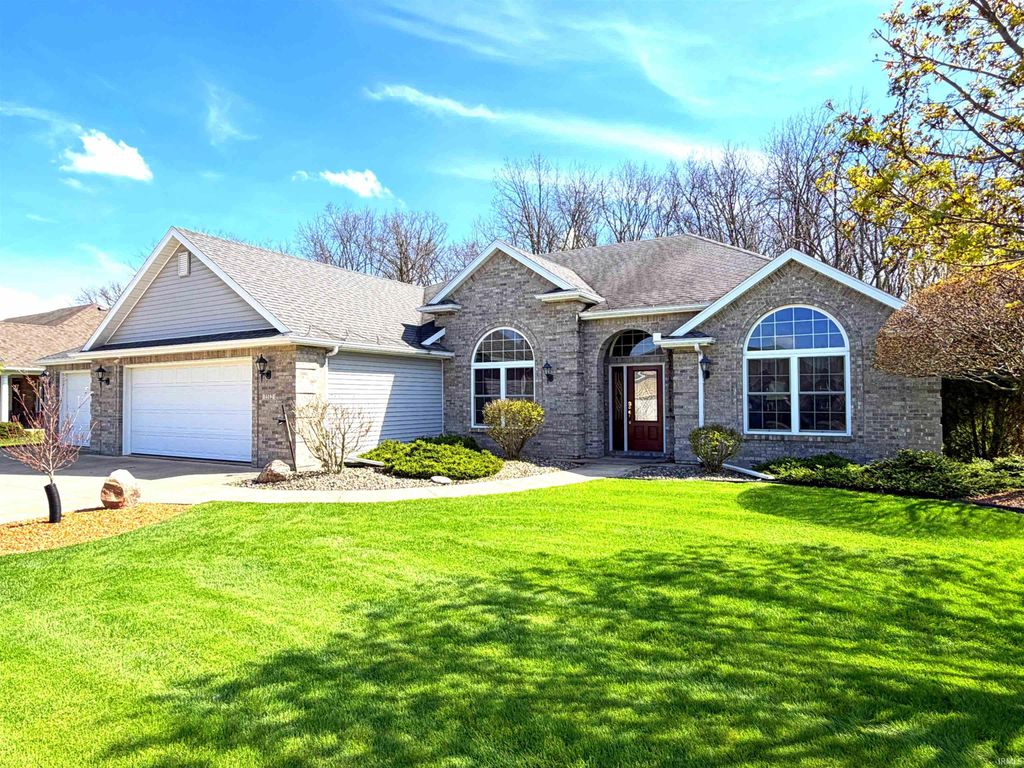 Photo of 1512 Henney Street, Angola, IN 46703 (MLS # 202616549)