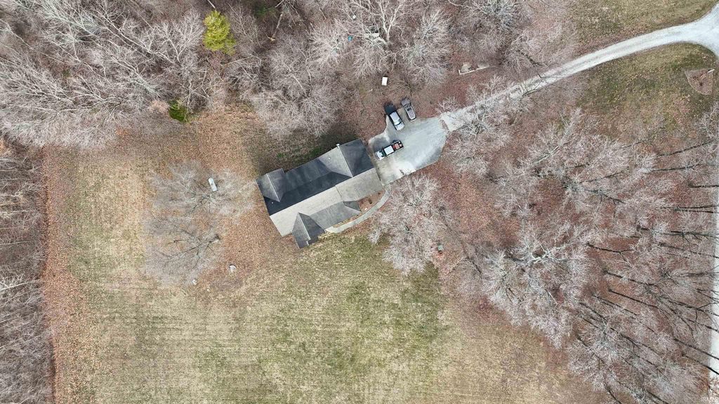 Photo of 2577 E 600 S, Huntingburg, IN 47542 (MLS # 202601028)