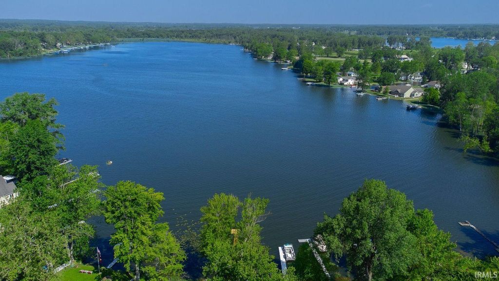 Photo of 0175 Frantz Drive, Wawaka, IN 46794 (MLS # 202601879)