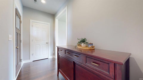 Tiny photo for 5645 Belmont Drive, Newburgh, IN 47630 (MLS # 202617408)