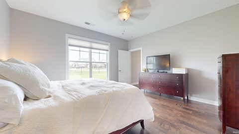 Tiny photo for 5645 Belmont Drive, Newburgh, IN 47630 (MLS # 202617408)