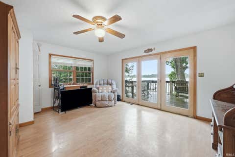 Tiny photo for 5303 W 650 N Road, Wawaka, IN 46794 (MLS # 202625397)