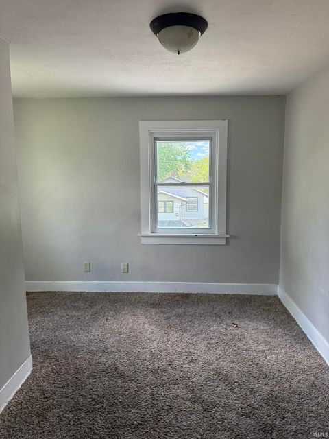 Tiny photo for 3105 central Drive, Fort Wayne, IN 46806 (MLS # 202618693)