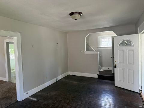 Tiny photo for 3105 central Drive, Fort Wayne, IN 46806 (MLS # 202618693)