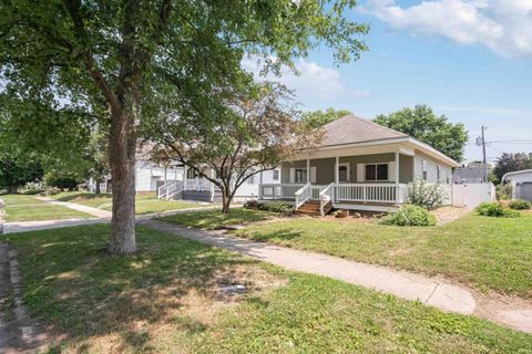 Tiny photo for 728 S Indiana Avenue, Kokomo, IN 46901 (MLS # 202628439)